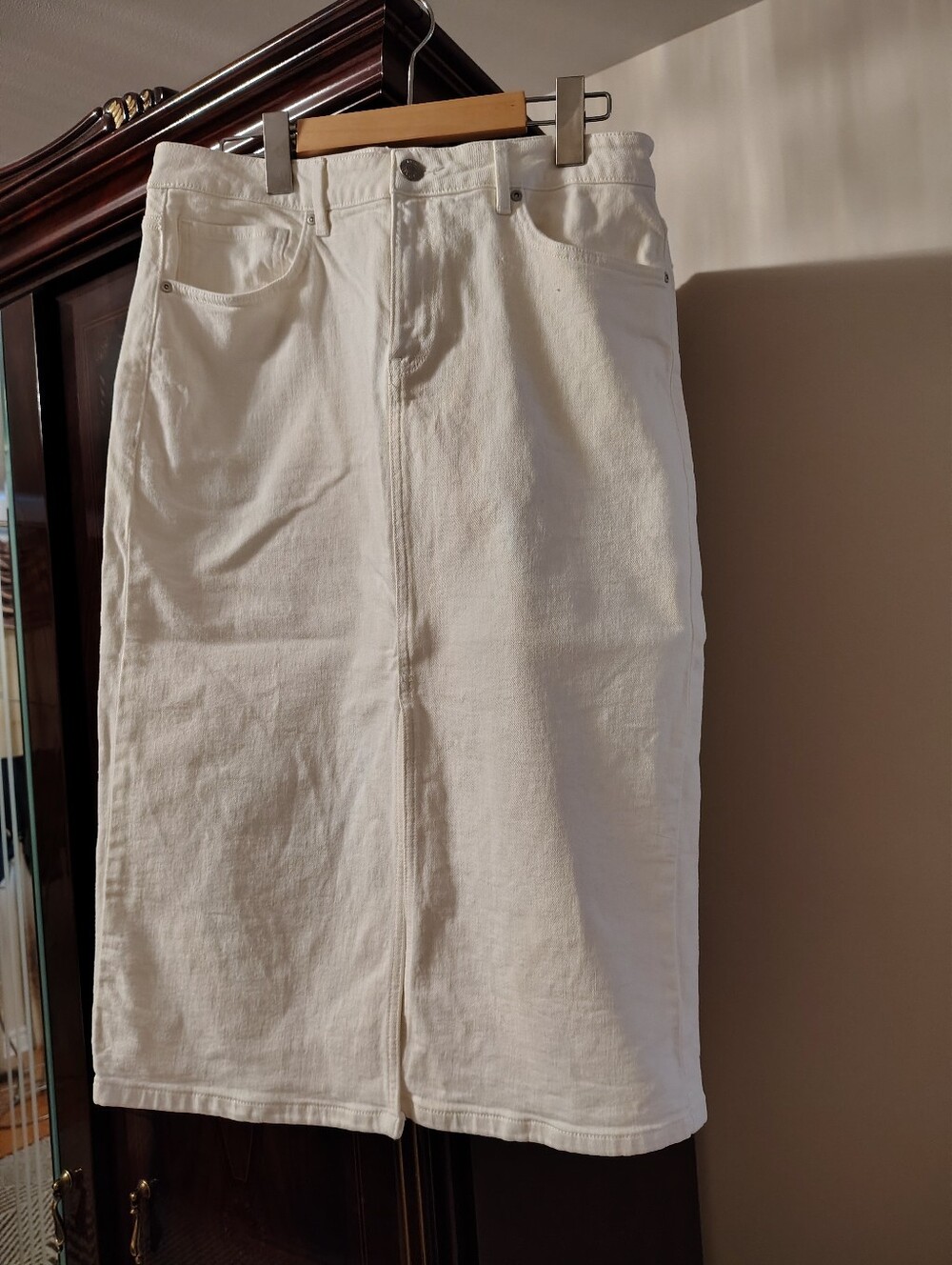 RW&CO. White Denim Jean Midi Skirt